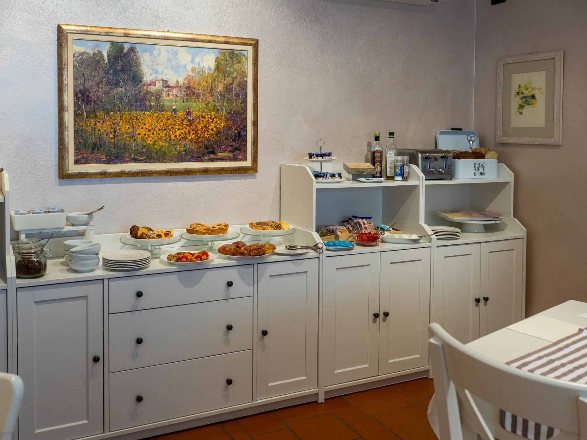Charming Sirmione Bed & Breakfast Bagian luar foto